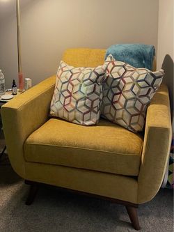Gold accent chair