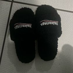 balenciaga slides