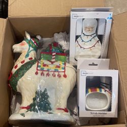 New 3 Piece Llama Set