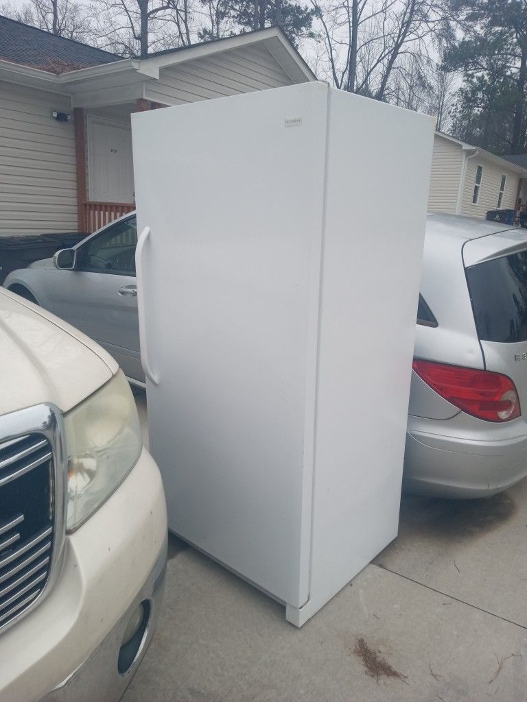 Frigidaire Freezer