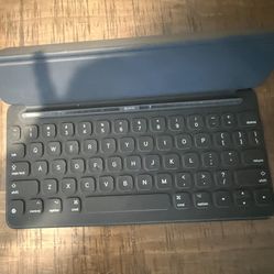 iPad Magic Keyboard