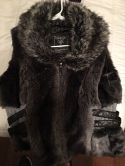 Guess fur vest