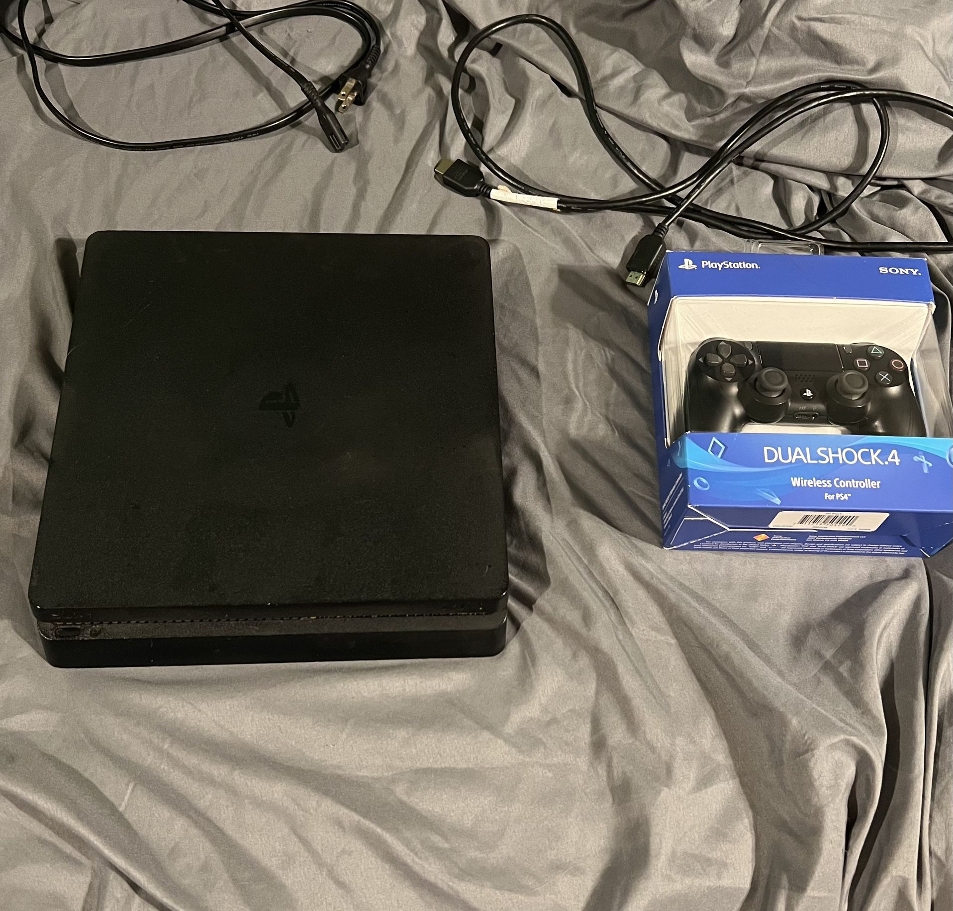 🎮 PS4 Slim 1TB + NEW Controller + Cables OBO