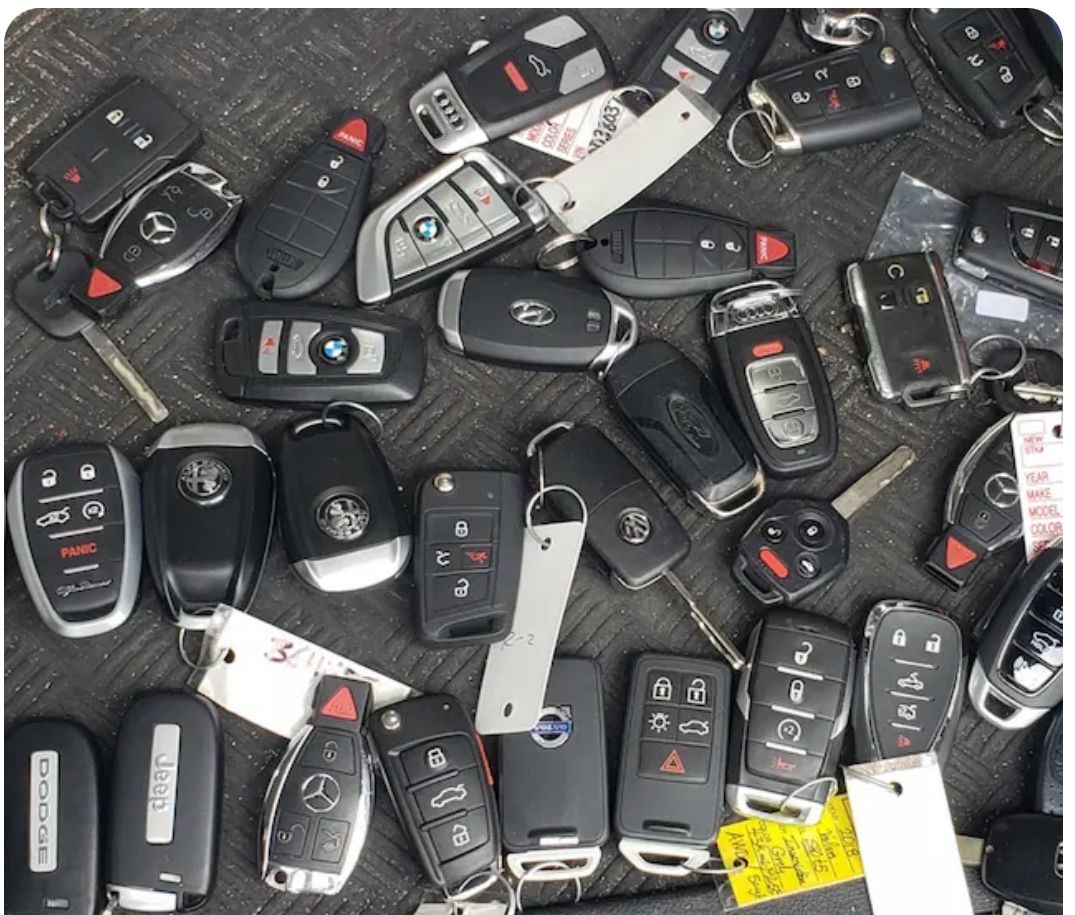 Porsche key fob Toyota key fob Nissan key fob Bmw key fob Mercedes benz key fob Range rover key fob Chevrolet key fob Dodge key fob Honda key fob