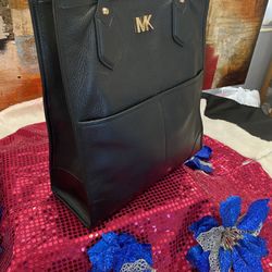 Large Michael Kors Purse 
