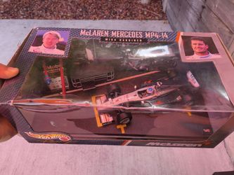 Hot Wheels Racing McLaren Mercedes Model