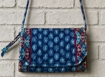 Vintage Vera Bradley Crossbody Purse - Classic Navy Paisley Pattern