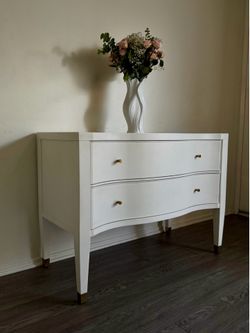 Modern History  Serpentine Luxury Designer Dresser FREE DELIVERY*