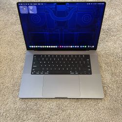 MacBook Pro 16” M1 Pro 10 Core CPU 16 Core GPU 32gb Ram 99% Battery Health