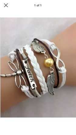 Leather bracelet