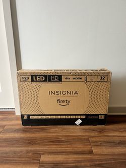 BRAND NEW 32 inch TV