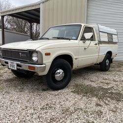 1979 Toyota Pickup Short Bed 