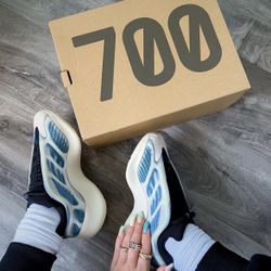 Yeezy Boost 700 V3 “kyanite”