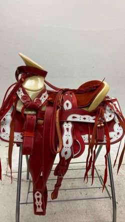 Nueva montura charra de cuero