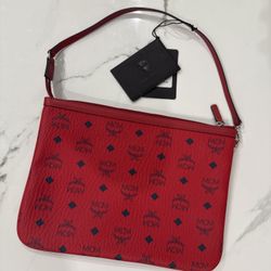 🎅MCM Authentic 