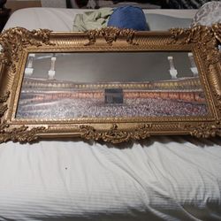 two pictures 