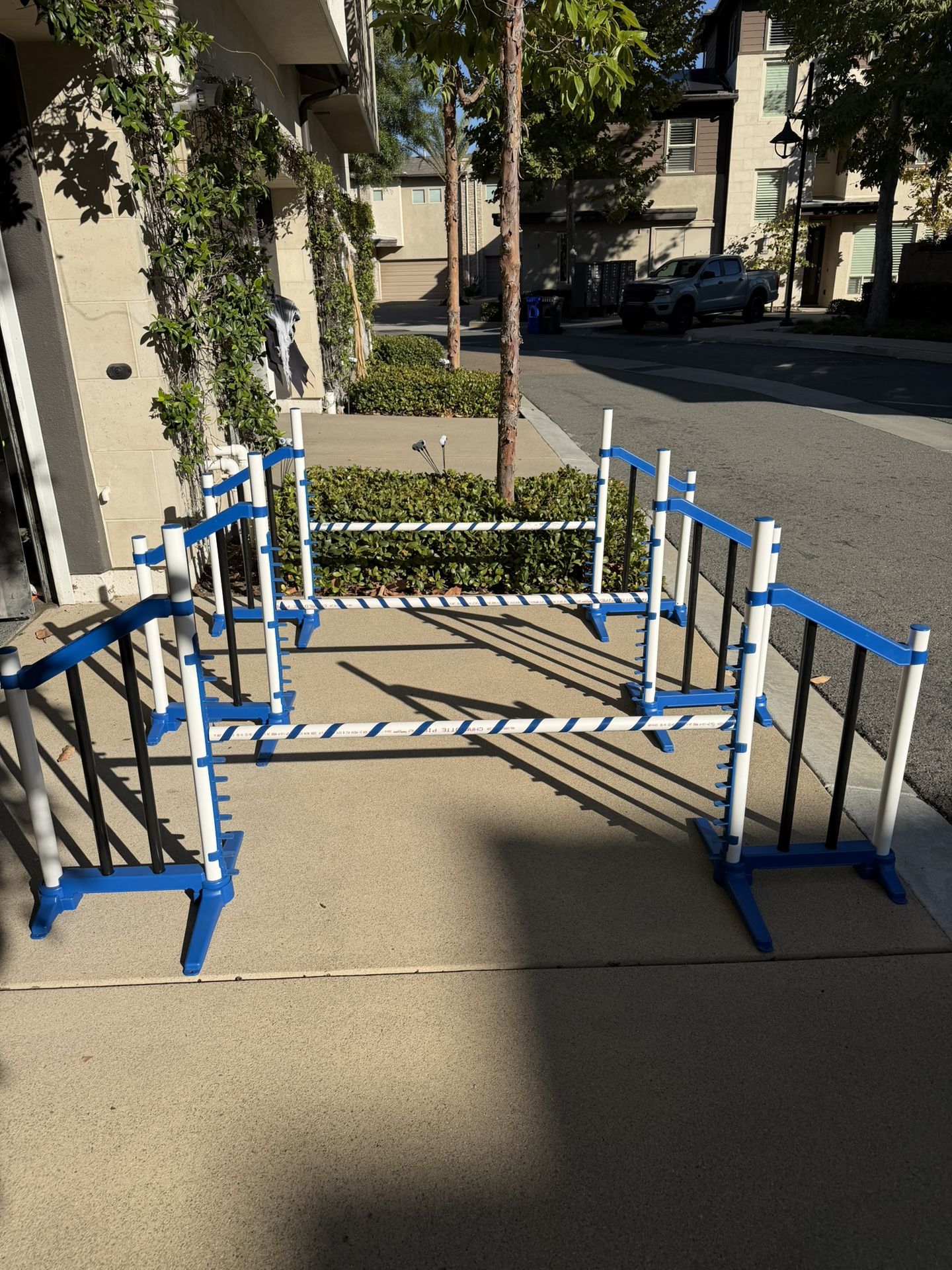 Clip and Go Agility Safety First Wing Jumps – Set of 3 (Discontinued, Excellent Condition)