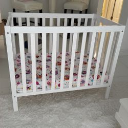 White Solid Wood Crib With Mattress