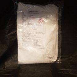 Coverall Disposable. NON MEDICAL