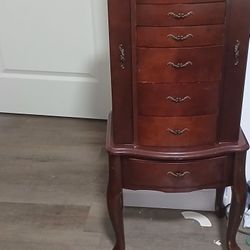 Armoire Maghony Jewelry Box