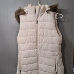 Banana Republic Puffer Vest With Detachable Faux Fur Hood