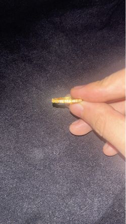 Gold ring