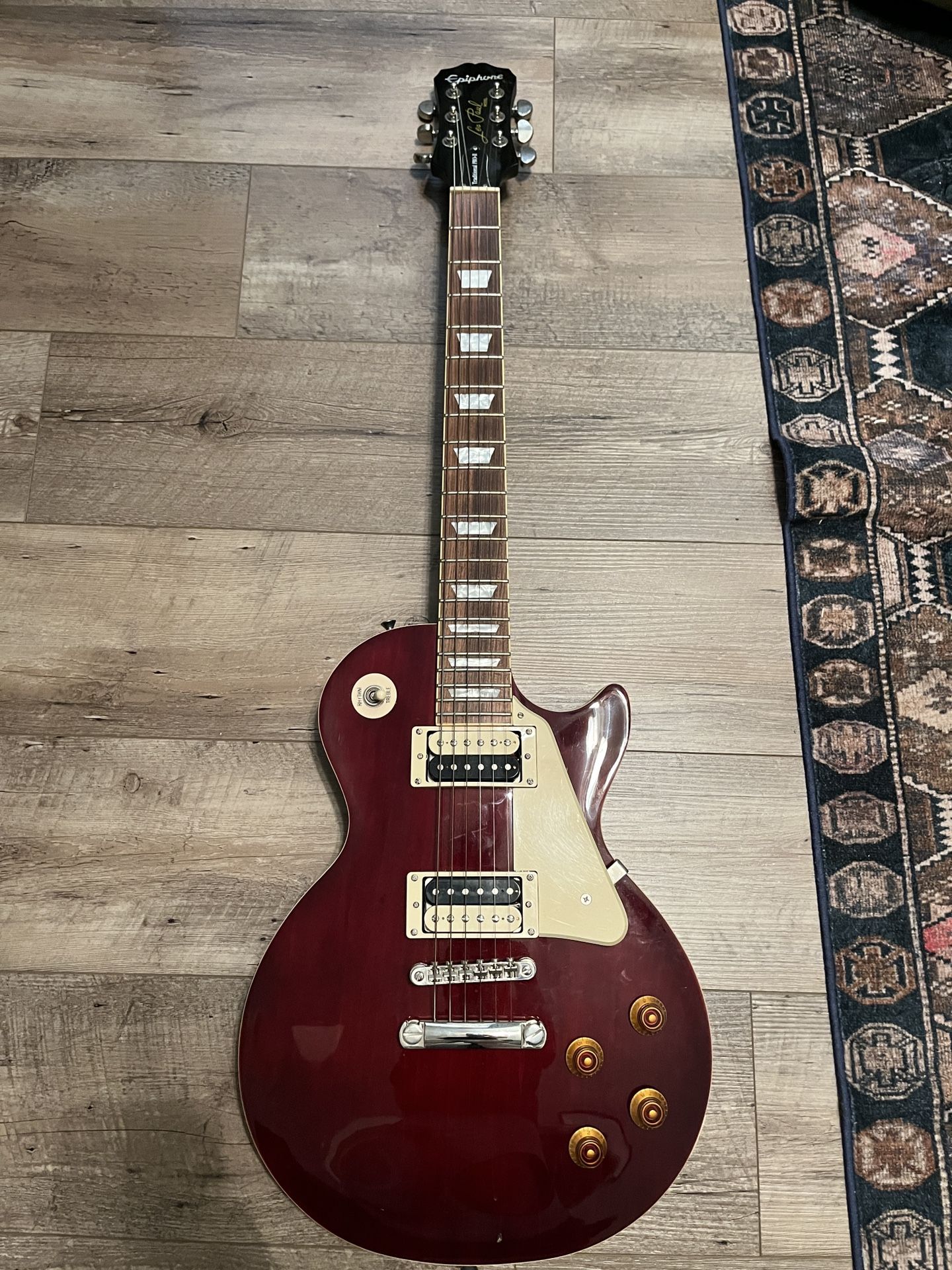 Epiphone Les Paul / Electric Guitar