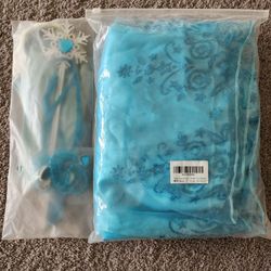🩵Magical Frozen Frock + Accessories – A Must-Keep Set!