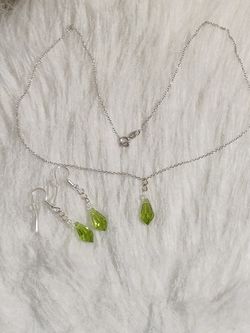 Handmade Sterling Silver Set with Peridots