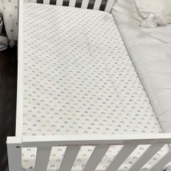 Storkcraft Crib Like New