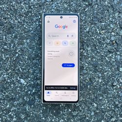 Samsung Z Fold 4 - Unlocked - Gold