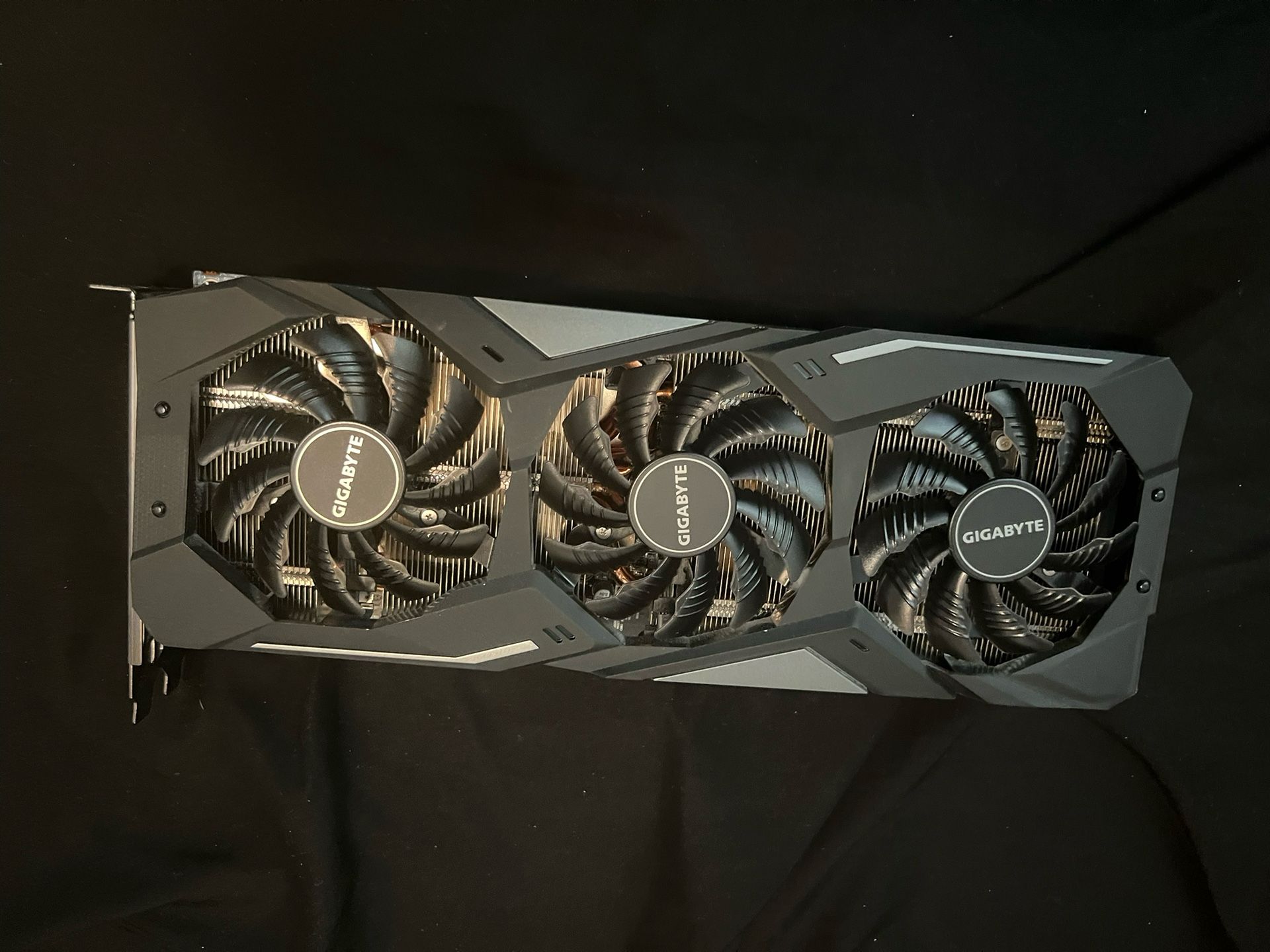 Gigabyte Radeon Rx 5700xt