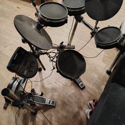 Electric Drum Set