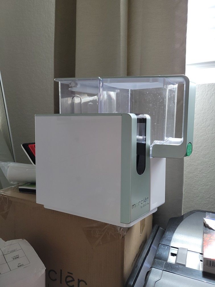 **NEW** Zija Morcler Water Filter