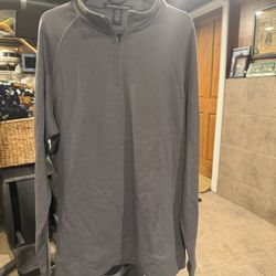 Devin and Jones Gray Quarter Zip, Size Large, Strecth and easy Care, $20