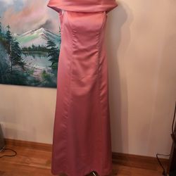 Dressy Collection Dress Size Small 