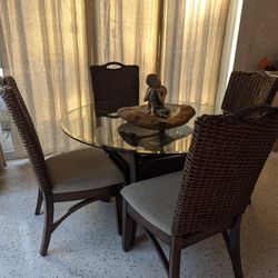 Dining Room Table 