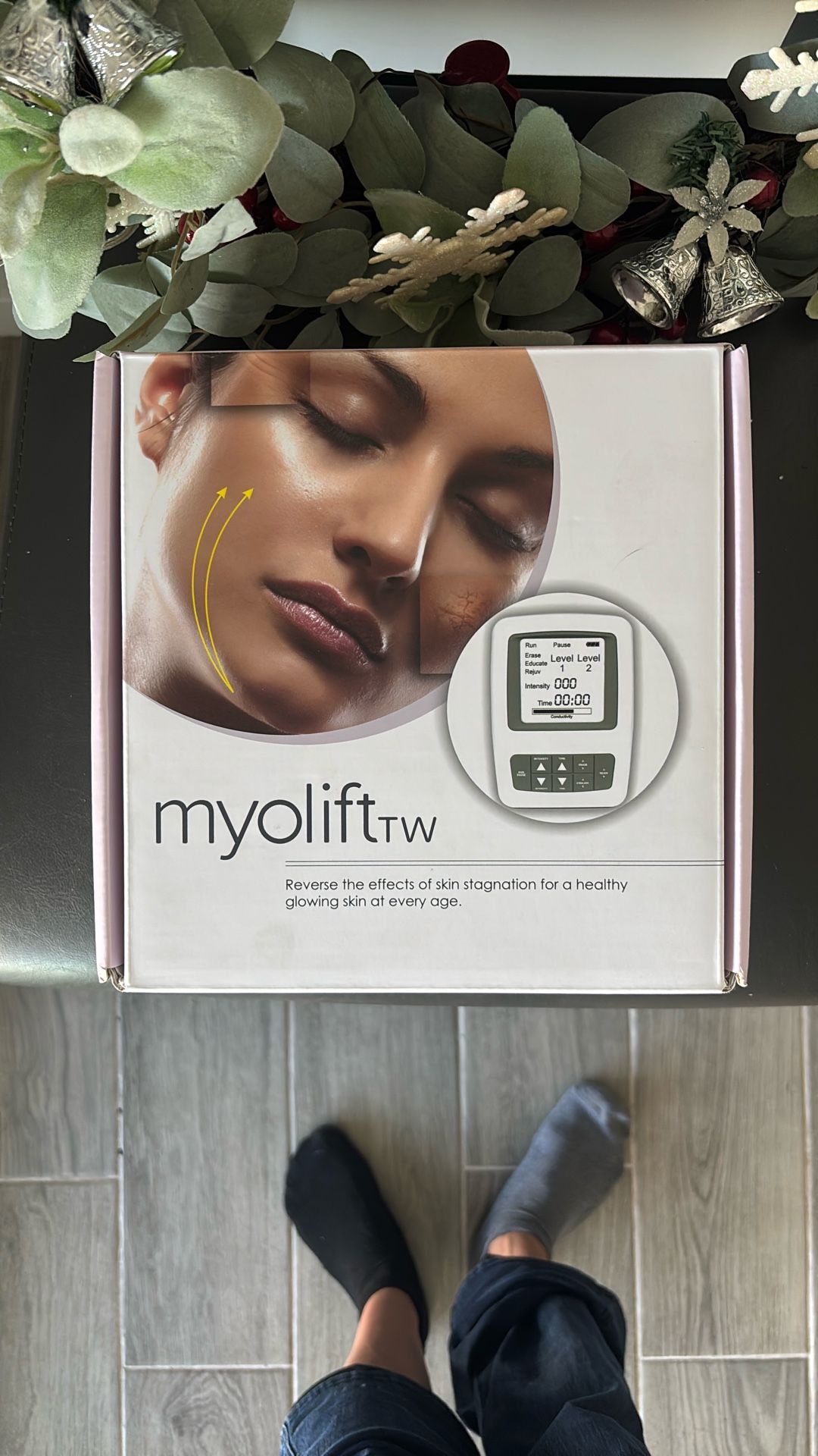 MyoLift TriWave Microcurrent Device