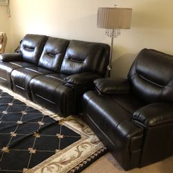 Gorgeous Italian leather Sofa and Chair