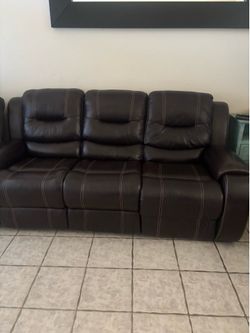 leather sofad