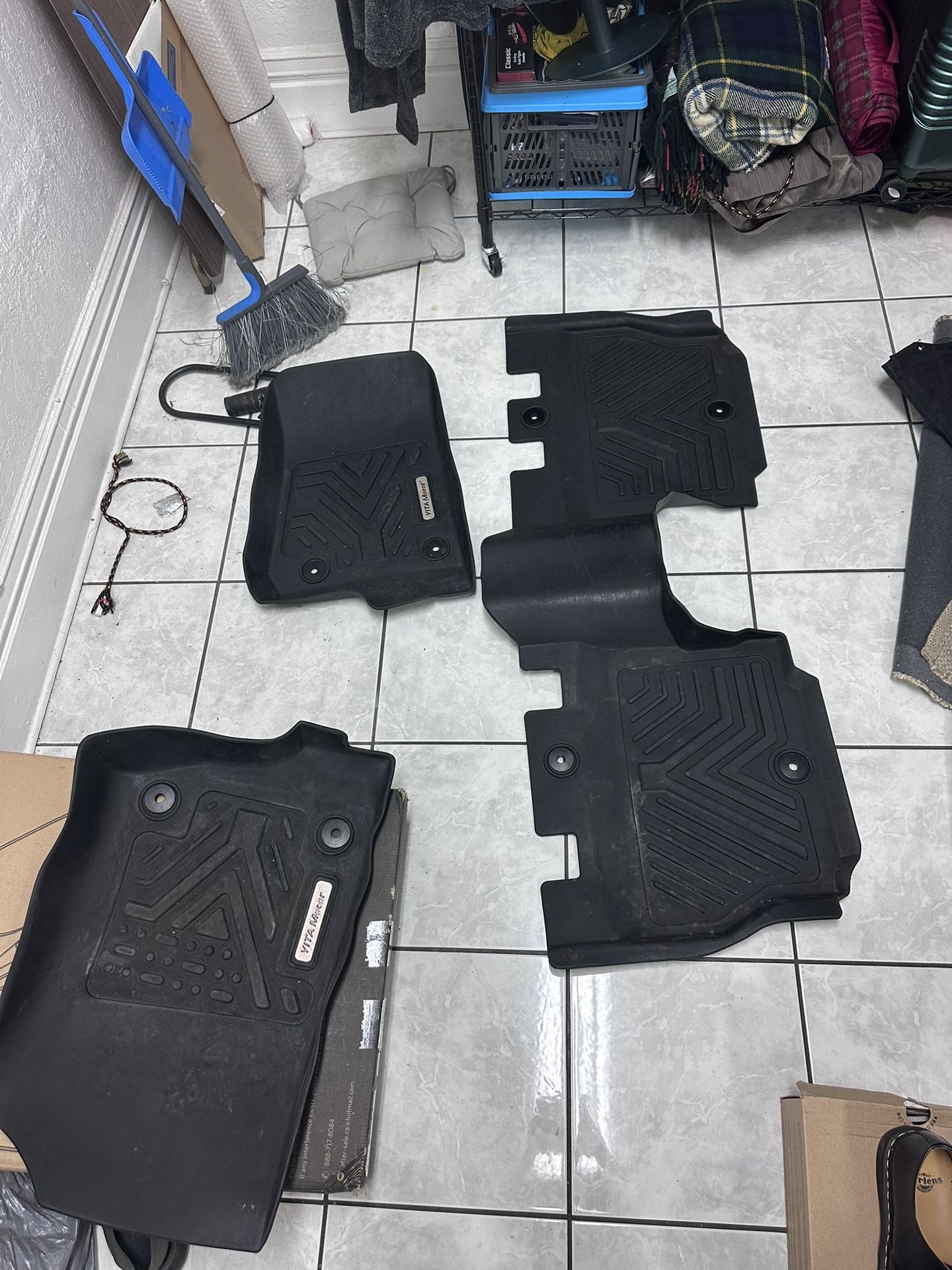 Jeep Wrangler all-weather Floor Mats