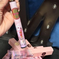 ✨ Arabic-Inspired Perfume ✨ Sweet, feminine & long-lasting 💖
