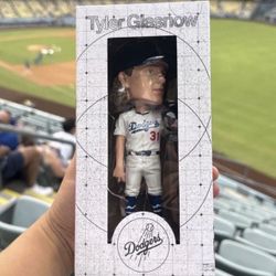 Tyler Glasnow Los Angeles Dodgers Bobblehead SGA 9/18/2025 NIB