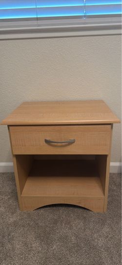 Night stand $10
