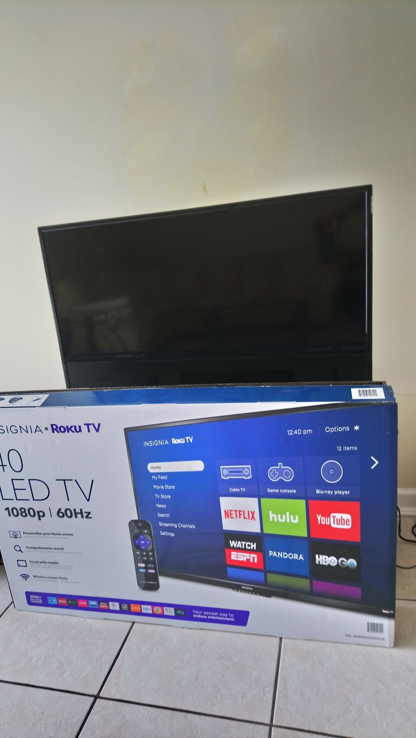 Smart insignia 40 inch TV
