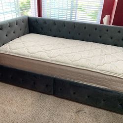 Velvet Daybed with Storage