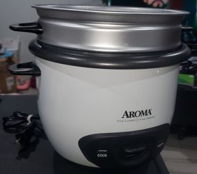 Aroma rice cooker and food steamer, and lid with steam vent