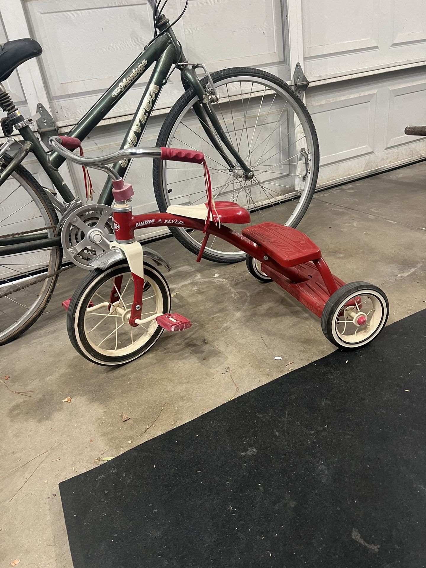 Radio Flyer