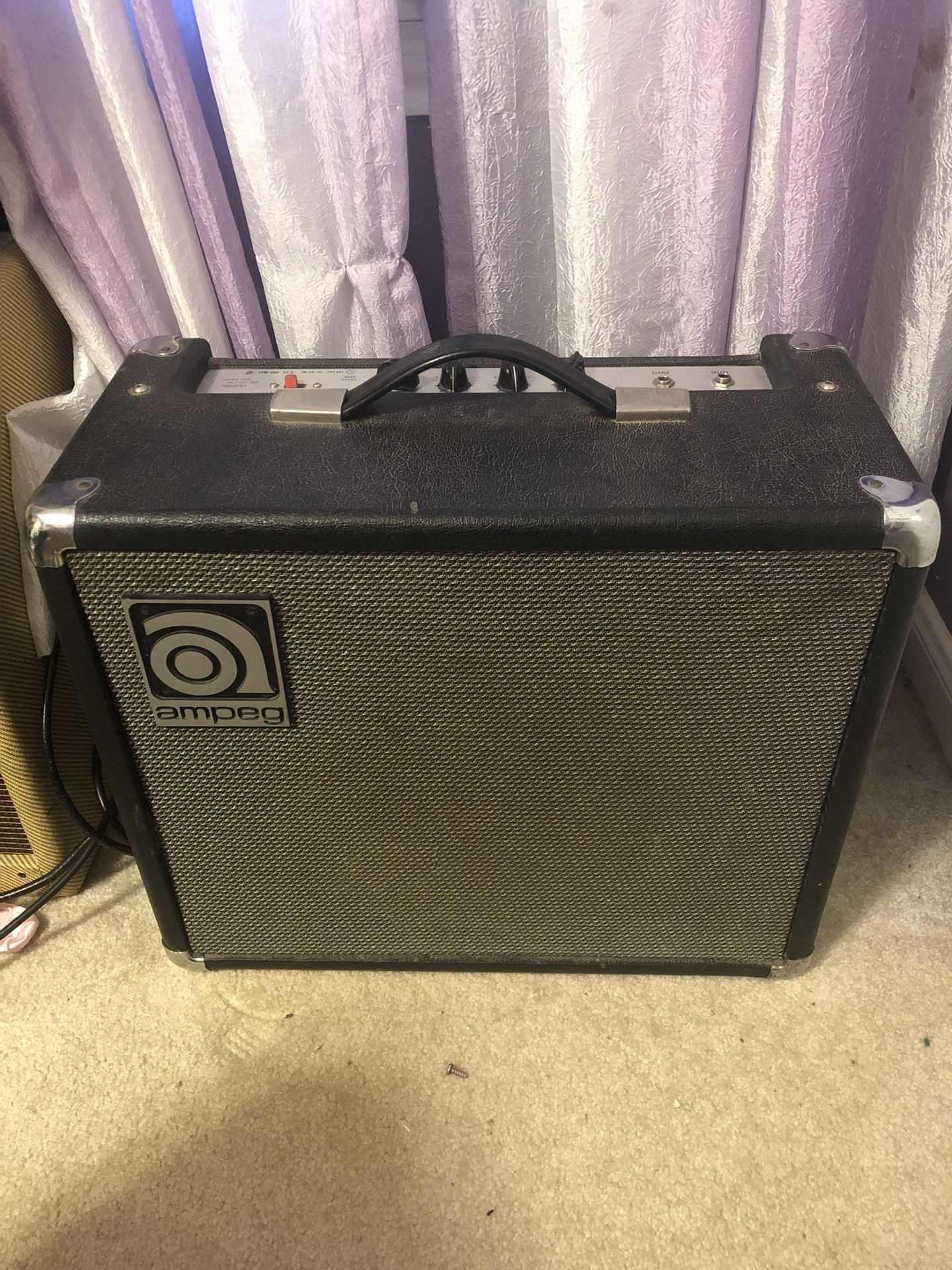 Vintage Ampeg GT 10 Guitar Amplifier