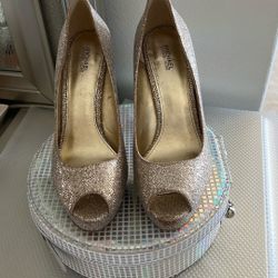 Ladies Shoes